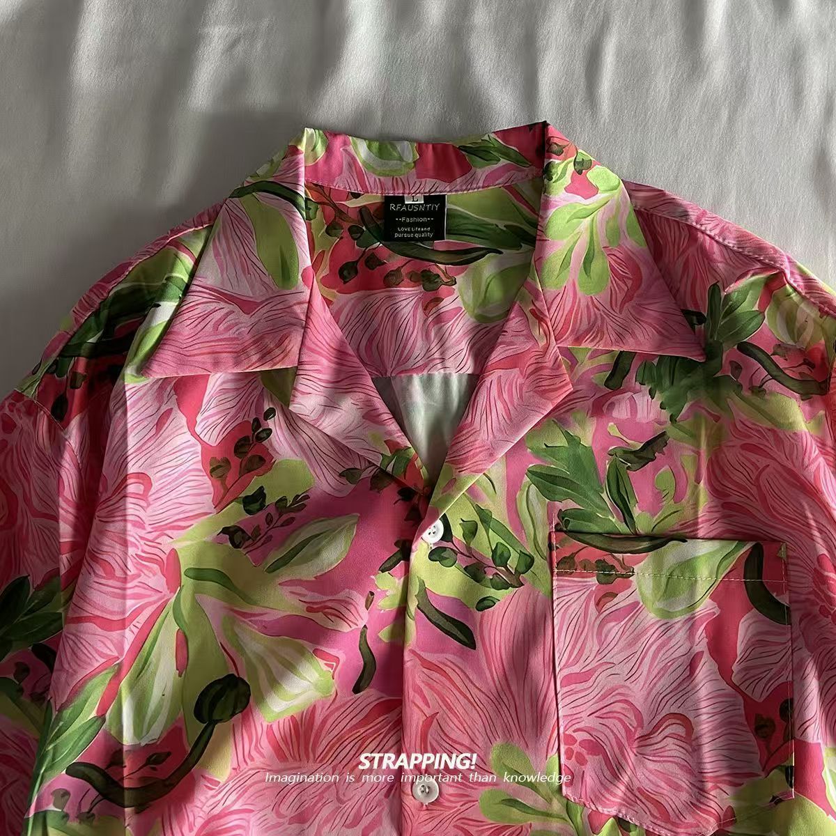 Pink Graffiti Floral Cuban Col - Summer Clothing Men 2025 recensie en prijs