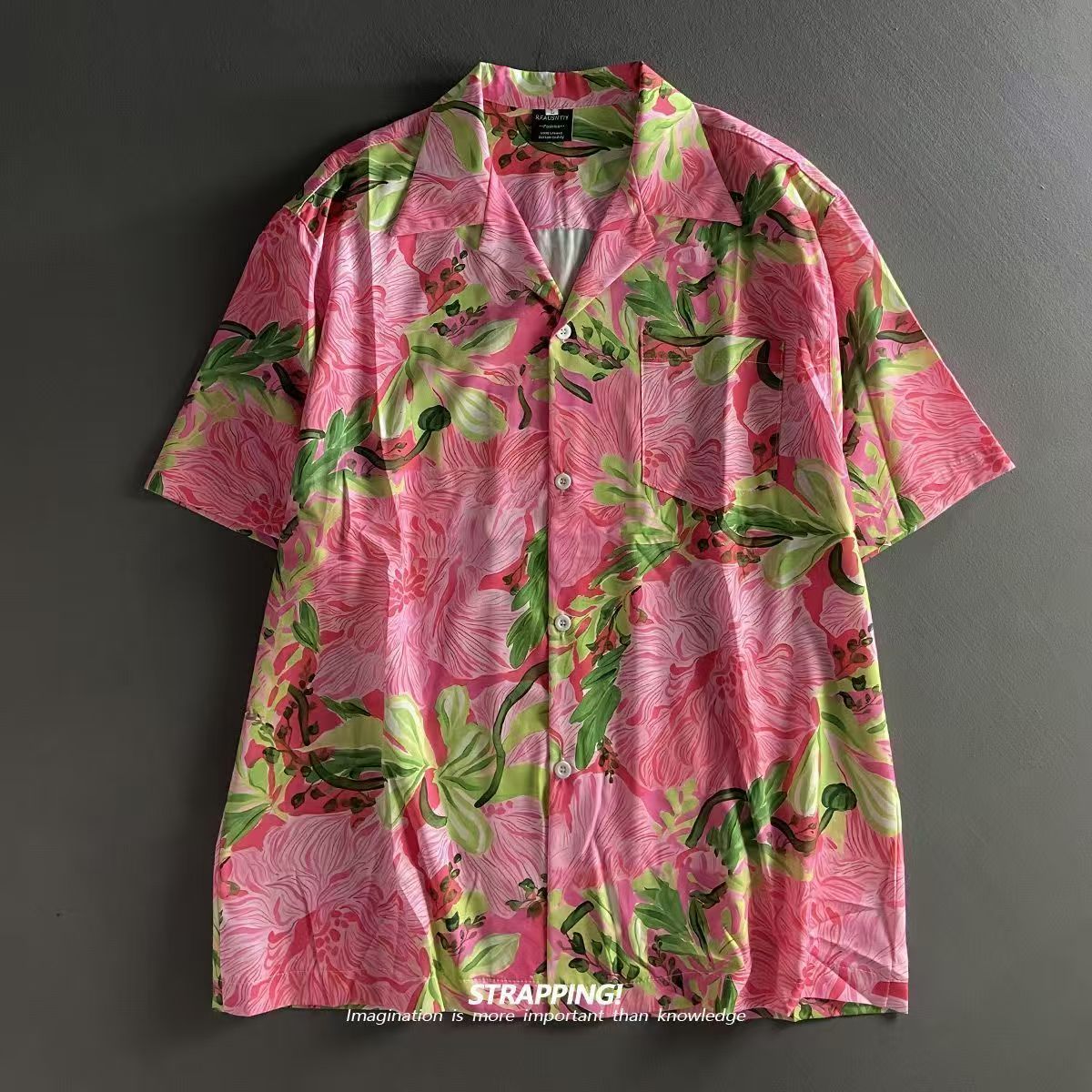 Pink Graffiti Floral Cuban Col - Summer Clothing Men 2025 recensie en prijs