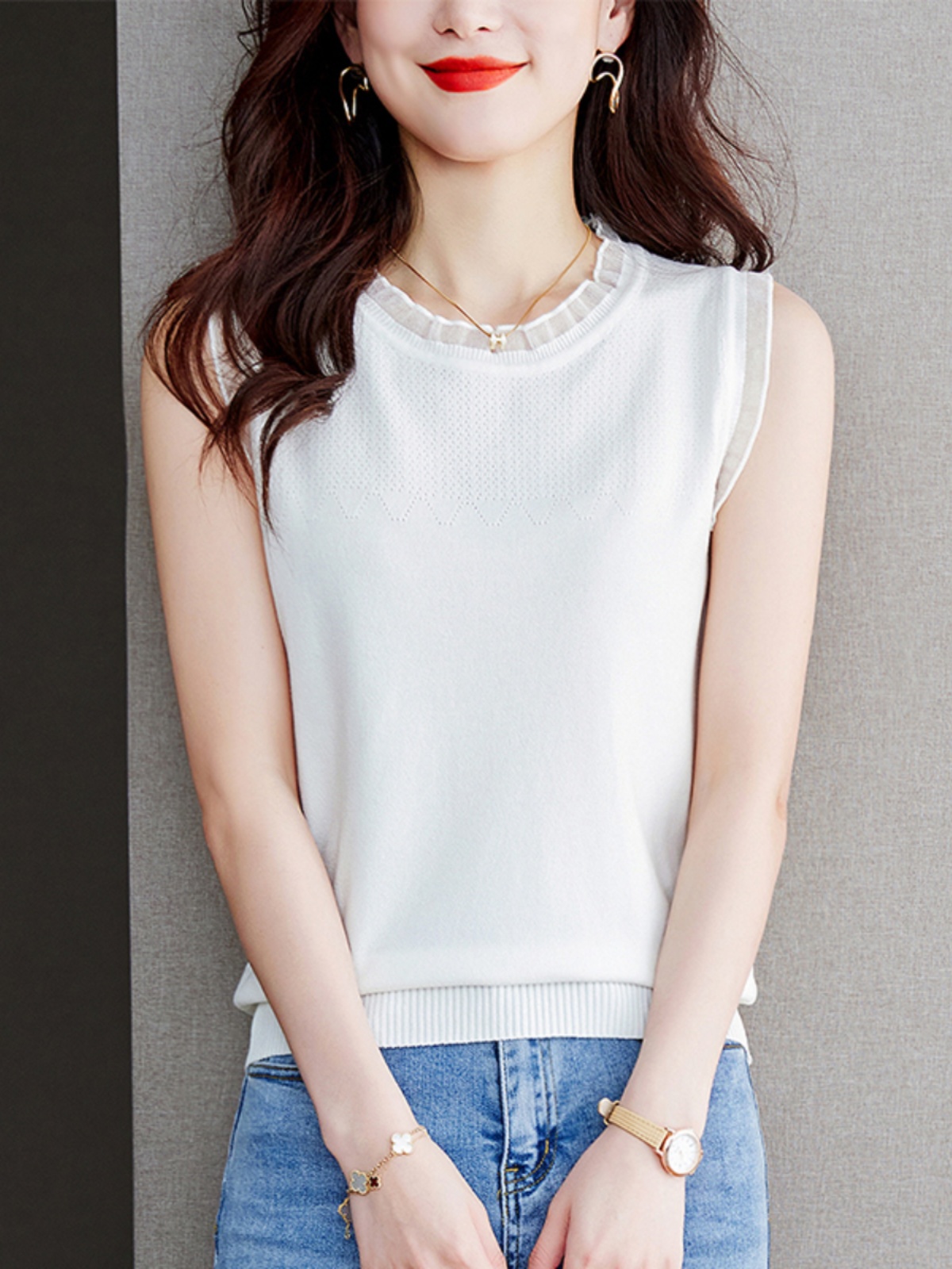 White Knitted Vest Women's Sui - Summer Clothing Outlet recensie en prijs
