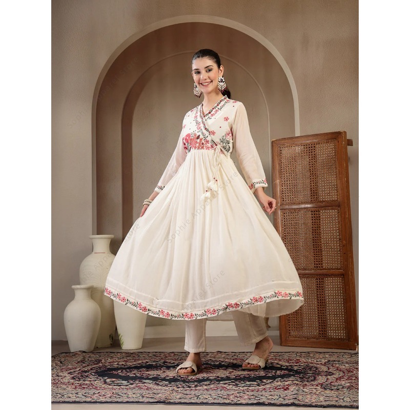 White Cotton Anarkali Kurti Se - Summer Clothing India recensie en prijs